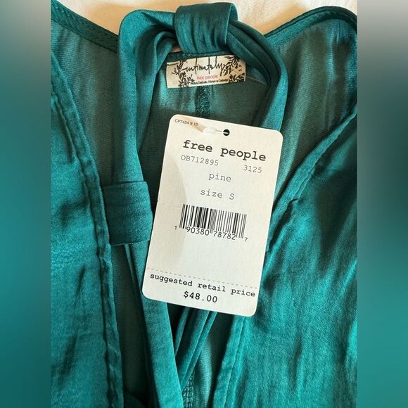 Free People Here With Me Forest Green Lace-Up Top Size Small NWT - Picture 8 of 10
